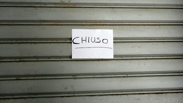 Chiusura-saracinesca-2
